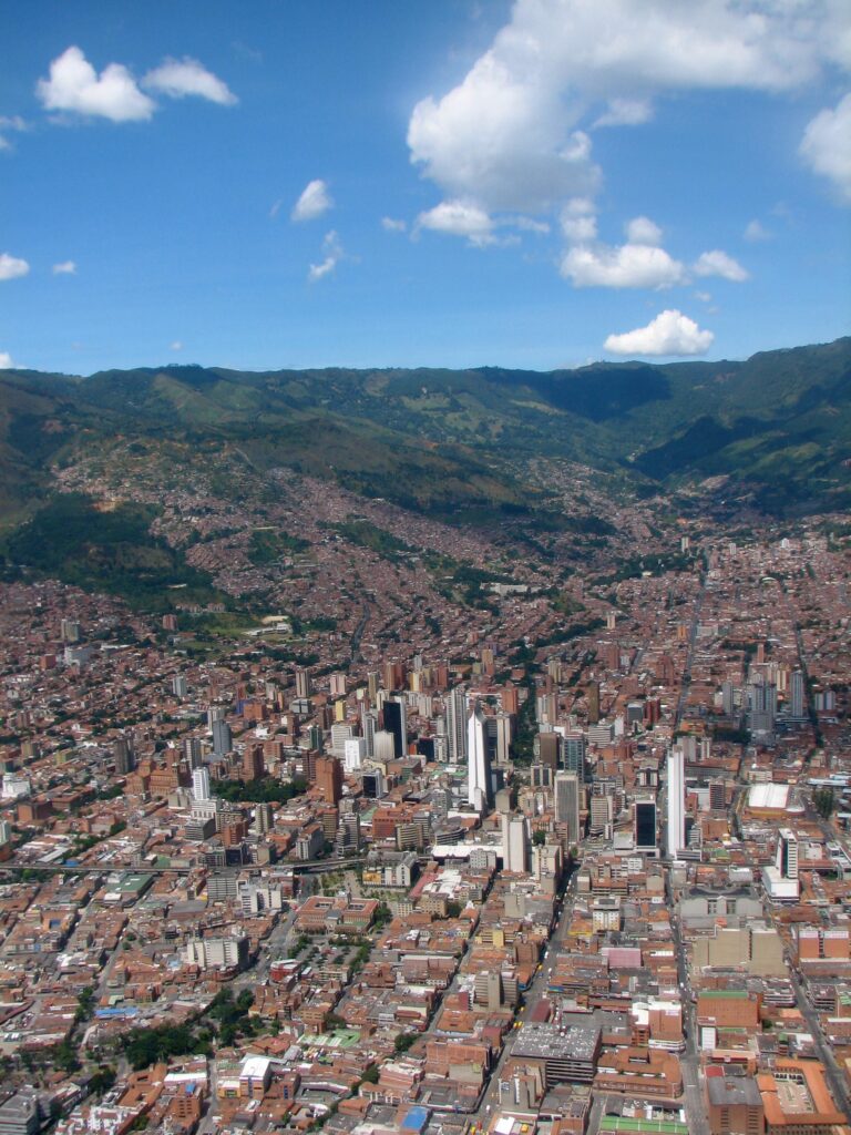 Explorando Celebraciones en Medellín: Belén El Nogal – Los Almendros, Donde Cada Rincón Resalta el Cuidado Personalizado