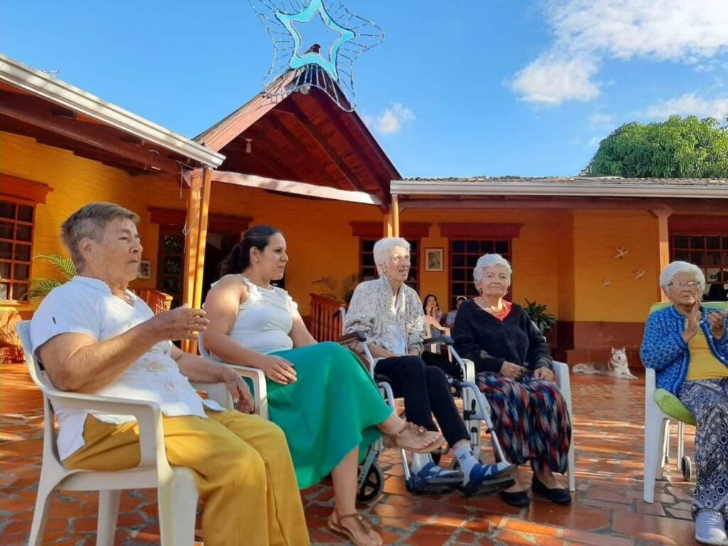 Lo que debes evitar cuando eliges un hogar geriátrico en Medellín para adultos mayores