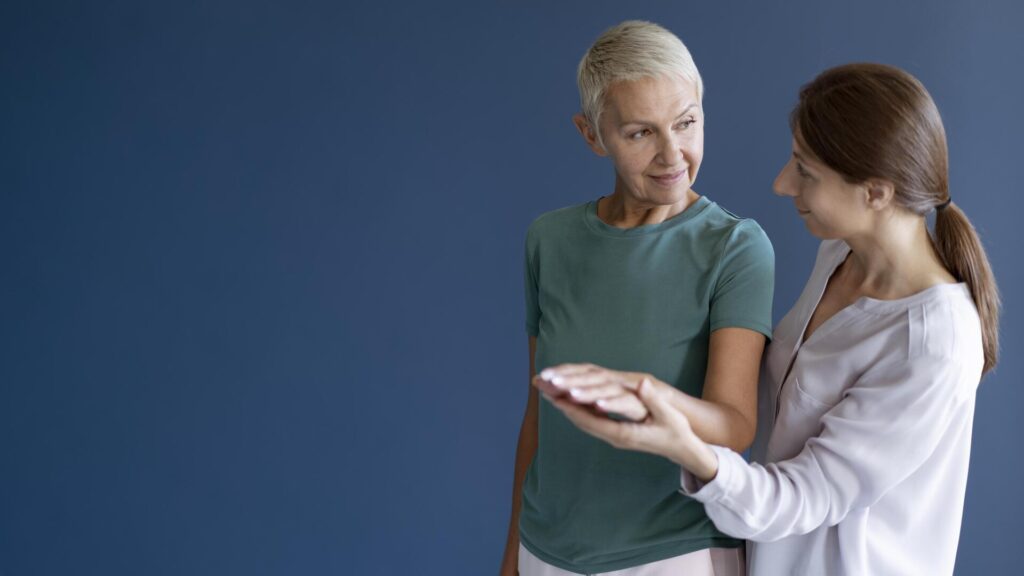 Descubre cómo las terapias ocupacionales están mejorando la salud física y emocional en adultos mayores