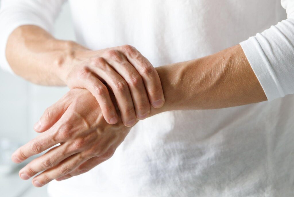 Las mejores recomendaciones médicas para una recuperación rápida tras una fractura en la tercera edad