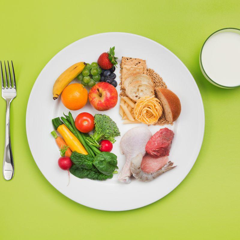 - Nutrición balanceada: clave para una pronta recuperación tras la cirugía