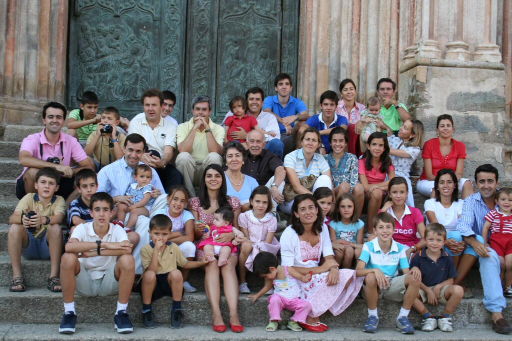 Familia Extendida y Roles