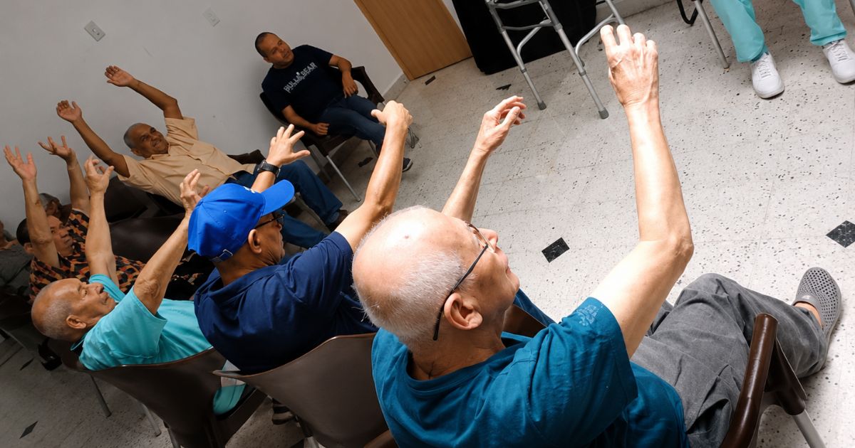 cambios de comportamiento en adultos mayores Medellín